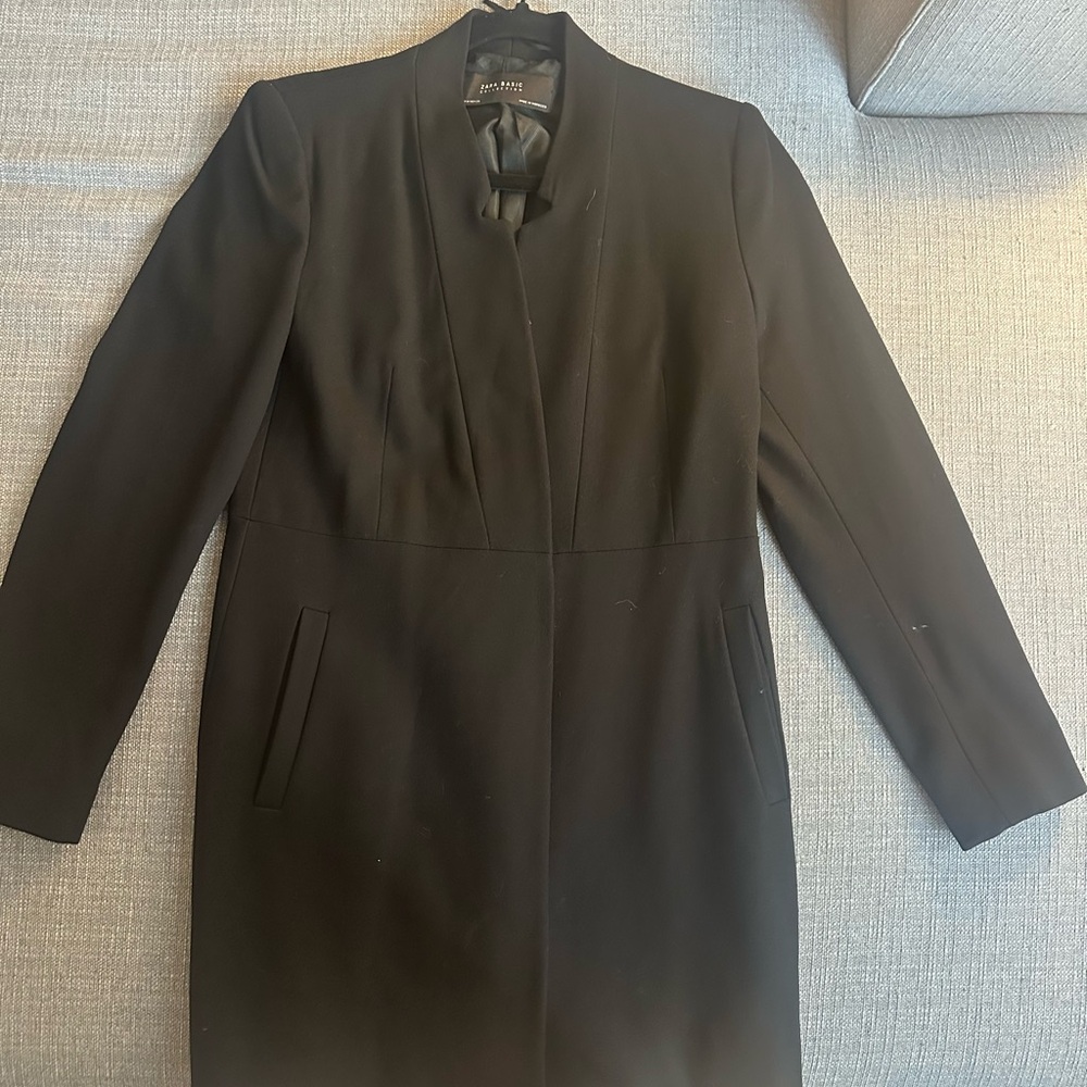 Zara Long Black Blazer size Medium